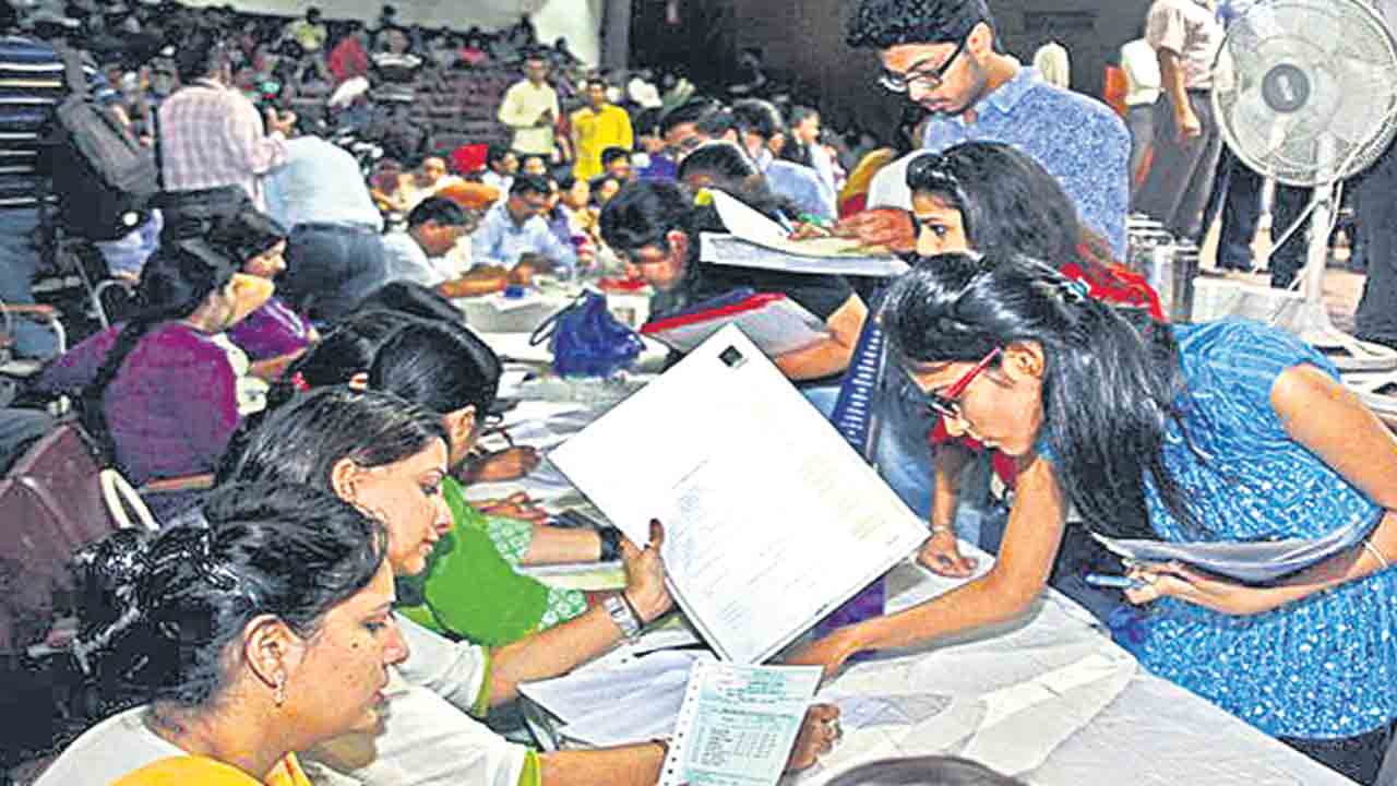 TS EAMCET | సెప్టెంబ‌ర్ 2 నుంచి ఎంసెట్ బైపీసీ అభ్య‌ర్థుల‌కు కౌన్సెలింగ్ ప్రారంభం