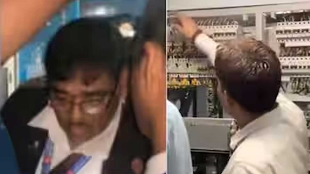 Viral video | బోగీల్లో కరెంటు లేదని టీటీఈని టాయిలెట్‌లో బంధించిన రైలు ప్రయాణికులు