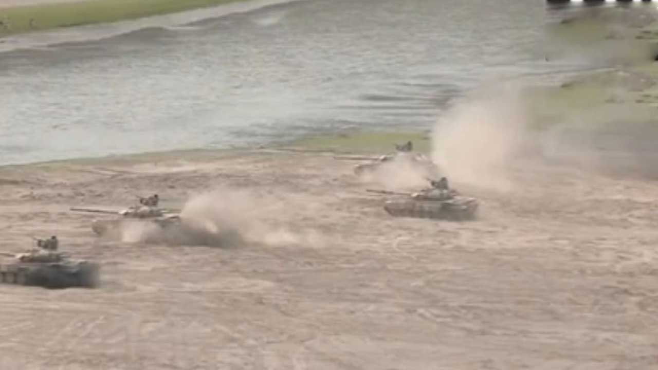 Eastern Ladakh | ఆ ఘటన తర్వాత లఢఖ్‌లో 68 వేల మంది సైనికులు, 90 యుద్ధ ట్యాంకుల మోహరింపు