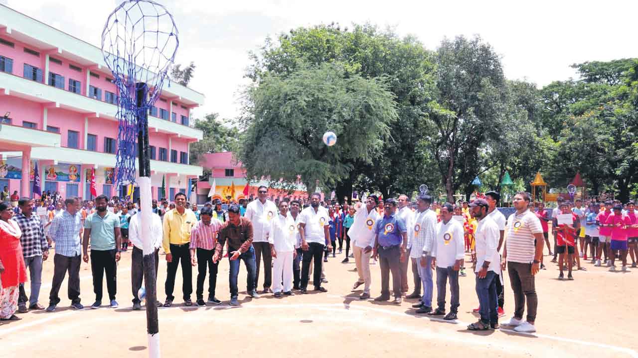 రాష్ట్ర స్థాయి టార్గెట్‌బాల్‌ పోటీలు షురూ