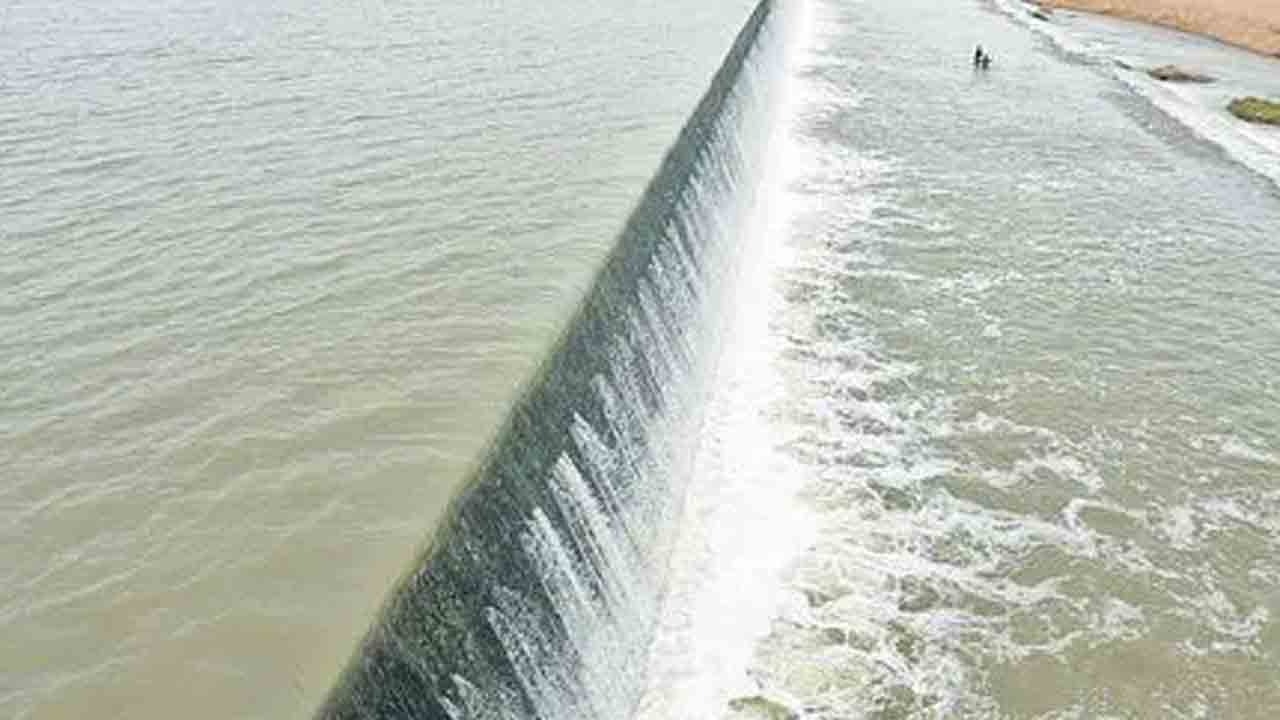 మరో 232 చెక్‌డ్యామ్‌ల నిర్మాణం