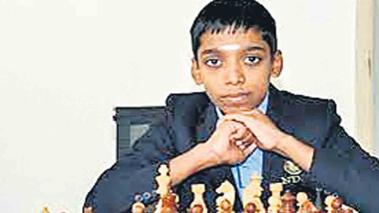 సెమీస్‌లో ప్రజ్ఞానంద