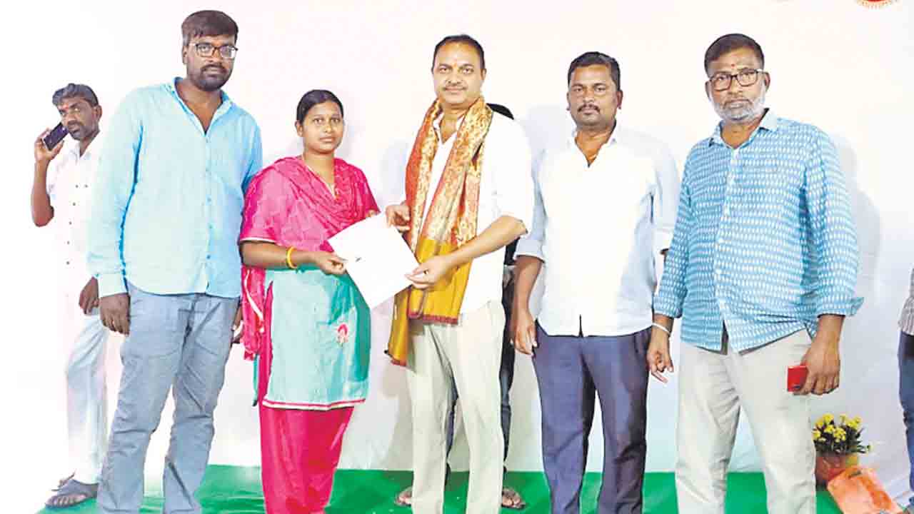 సీఎం రిలీఫ్‌ ఫండ్‌.. పేదలకు వరం