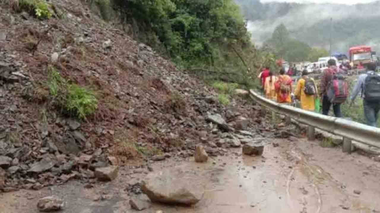 Uttarakhand | ఉత్తరాఖండ్‌లో భారీ వర్షాలు.. చిక్కుకుపోయిన తెలుగు యాత్రికులు