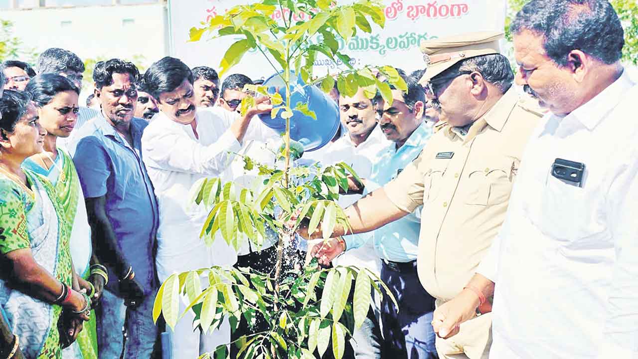 సీఎం ప్రకృతి ప్రేమికుడు