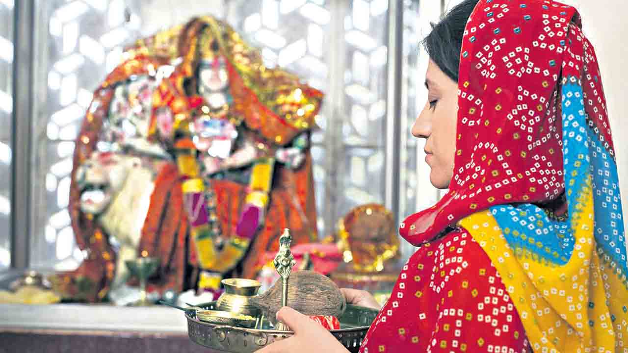 చల్లటి చూపులు