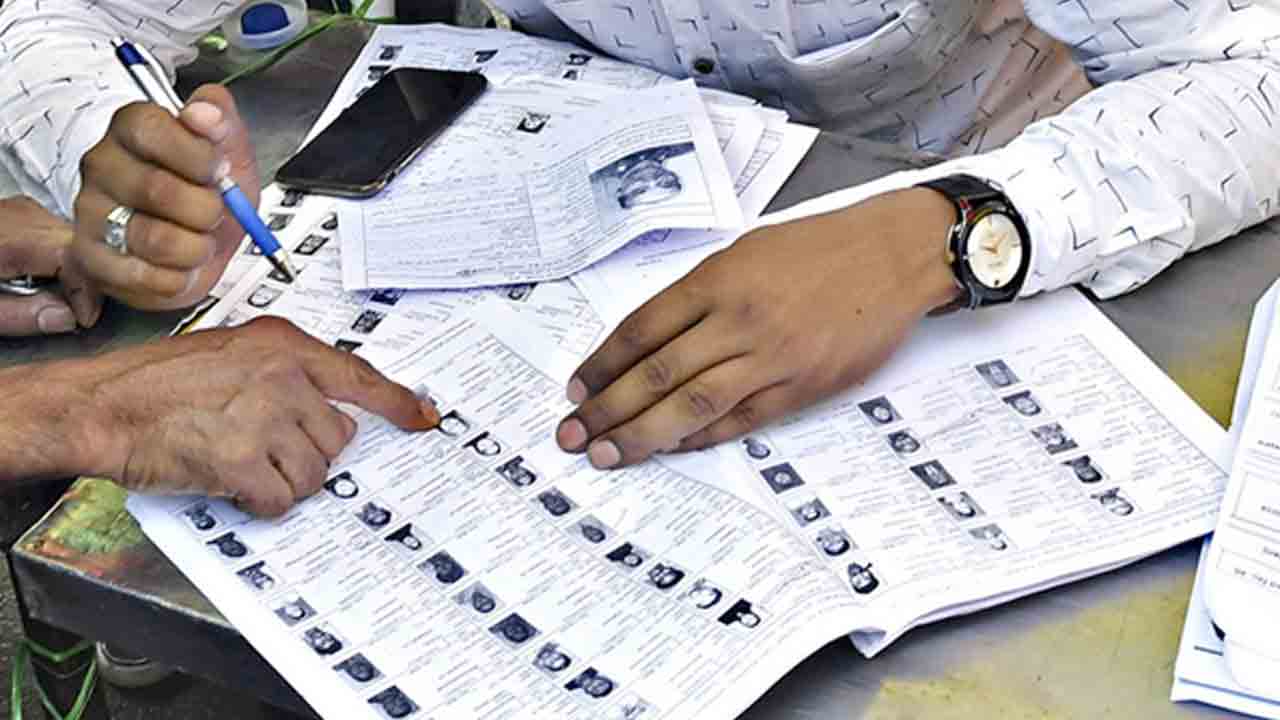 Voter list | ఓటరు జాబితాలో పేరు లేదా? ఇవాల్టి నుంచే దరఖాస్తు చేసుకునేందుకు ఛాన్స్‌.. డోంట్‌ మిస్‌!