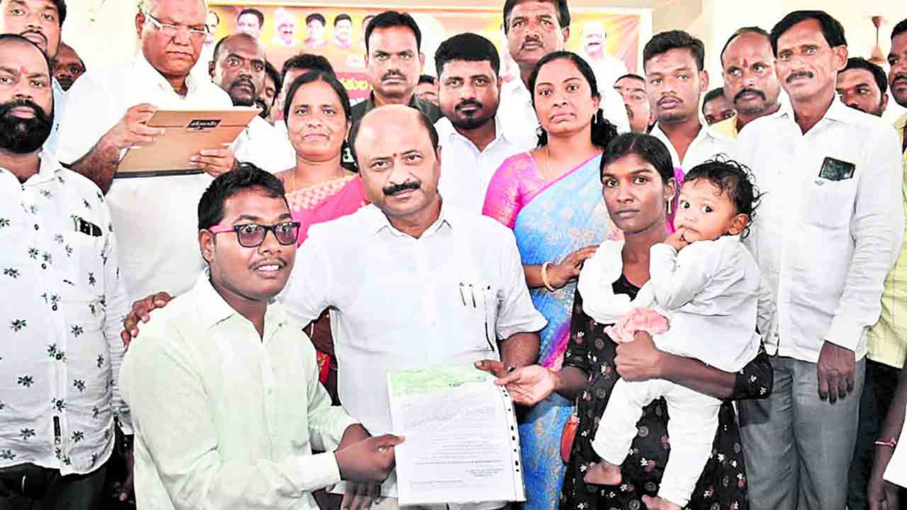 కులవృత్తులకు పునరుజ్జీవం