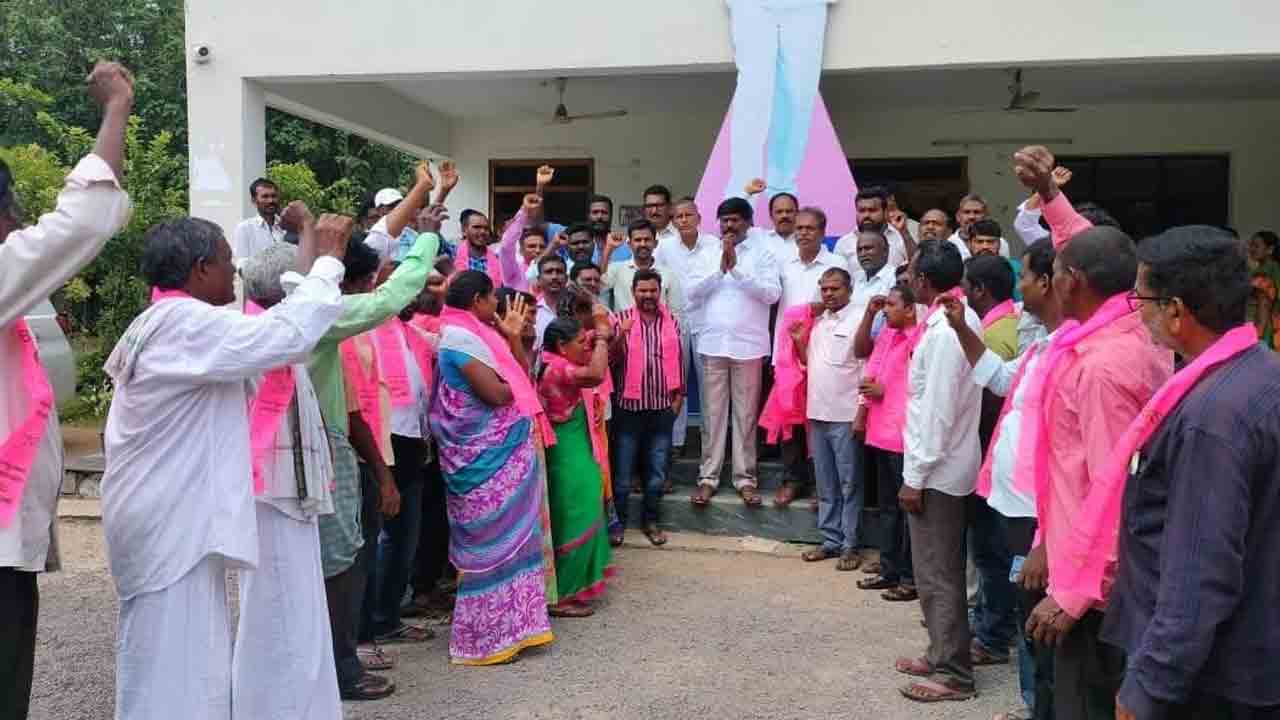 కాంగ్రెస్‌వి మోసపూరిత మాటలు