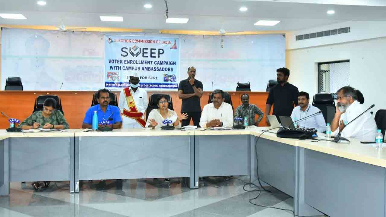 యువత ఓటరుగా నమోదు చేసుకోవాలి