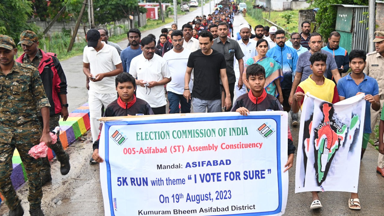 Collector Hemanth | ఓటు హక్కును వినియోగించుకుని.. దేశాన్ని అభివృద్ధి చేసుకుందాం : కలెక్టర్ హేమంత్ సహదేవరావు