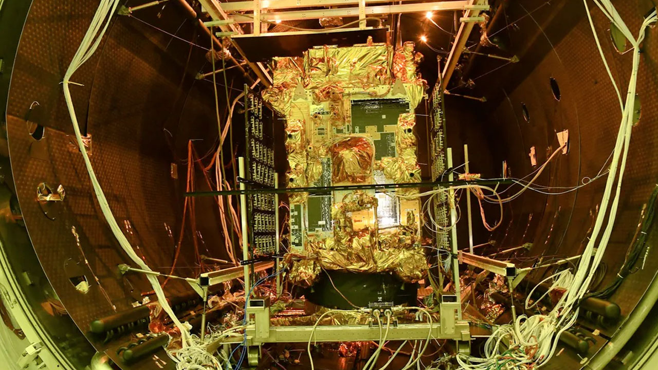 Aditya L-1: సూర్యుడి అధ్య‌య‌నం కోసం ఆదిత్య ఎల్‌-1 మిష‌న్‌.. కొత్త చ‌రిత్ర సృష్టించ‌నున్న ఇస్రో