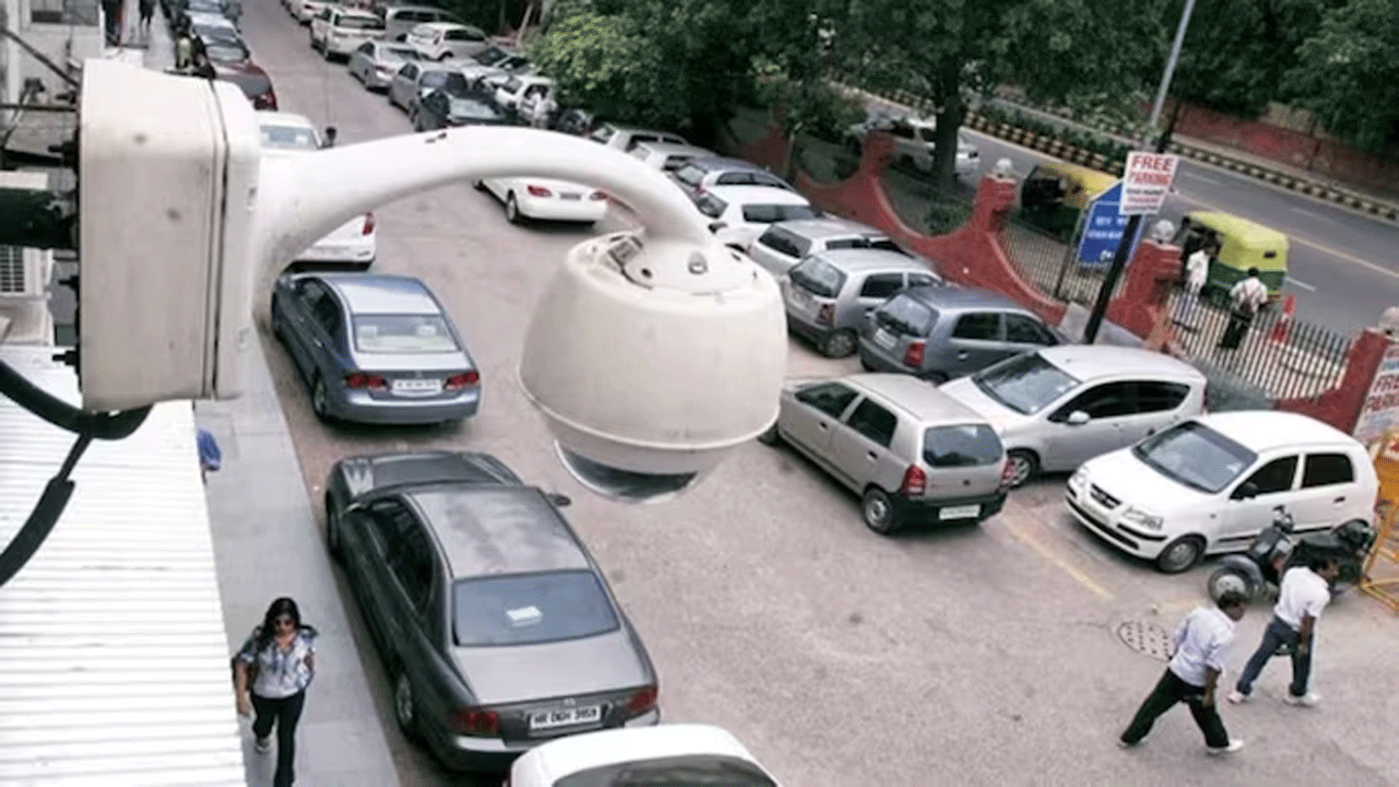 72 గంట‌ల్లో 297 మంది దొరికేశారు : సేఫ్టీ నిబంధ‌న‌ల‌ను గాలికొదిలిన డ్రైవ‌ర్ల‌కు షాకిచ్చిన ఏఐ కెమెరాలు