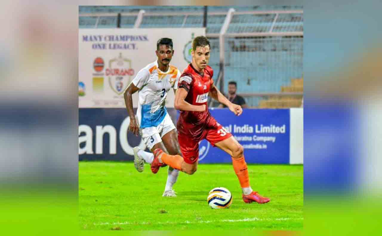 One Hand Spanish Footballer | పుట్టుక‌తో కుడి చేయి లేదు.. విధి రాత‌ను ఎదిరించిన స్పెయిన్ ఫుట్‌బాలర్