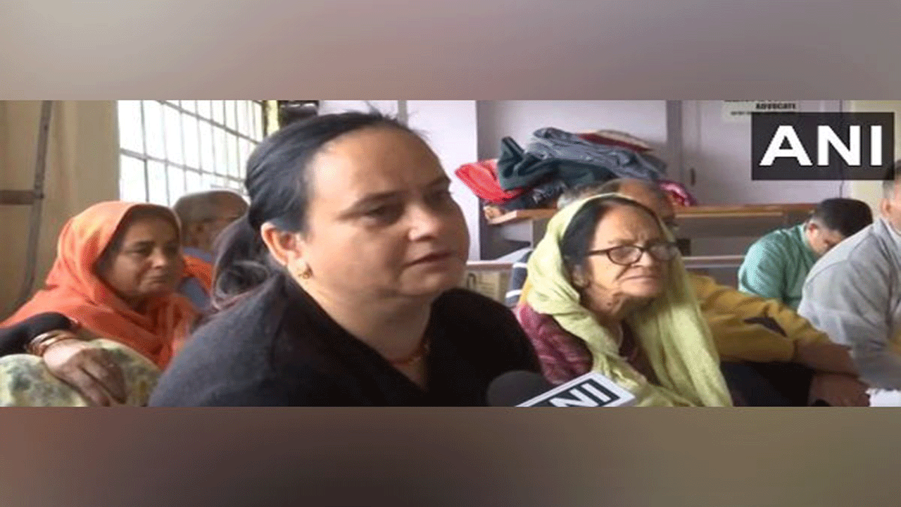 సిమ్లాలో కూలిన ఆల‌యం : మృతుల్లో ఒకే కుటుంబానికి చెందిన మూడు త‌రాలు