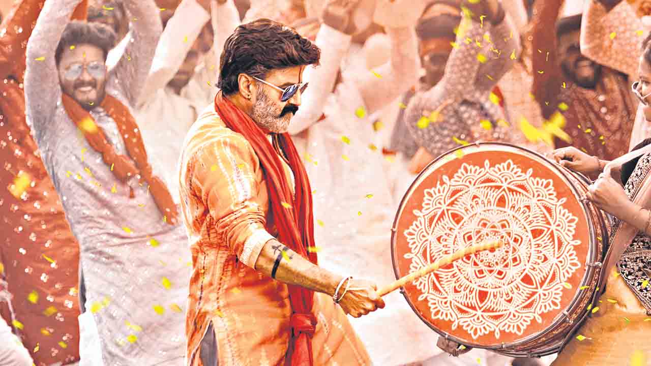 భగవంత్ పాటల సందడి