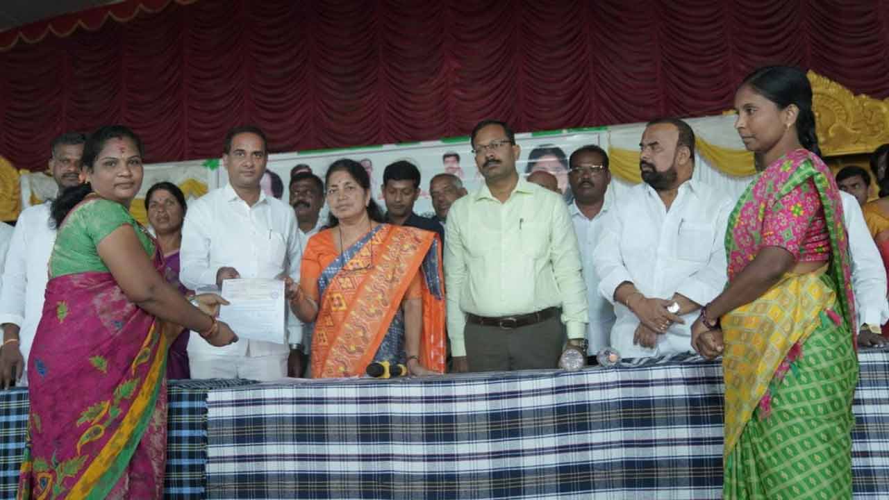 BC Bandhu | బడుగుల జీవితాల్లో వెలుగులు నింపుతున్న బీఆర్‌ఎస్‌ : ప్రభుత్వ విప్ సునీతా మహేందర్ రెడ్డి