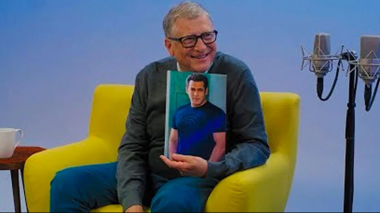 Bill Gates: పాడ్‌కాస్ట్ ఇంట‌ర్వ్యూలో స‌ల్మాన్ ఖాన్ ఫోటోతో బిల్ గేట్స్‌..
