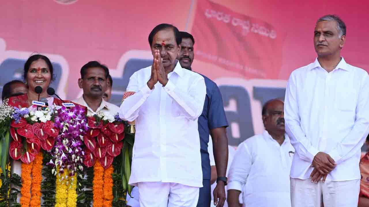 CM KCR | హరీశ్‌ మెదక్‌ నీకు అప్పజెప్తున్నా.. సిద్దిపేట తరహాలో తీర్చిదిద్దే బాధ్యత నీదే : సీఎం కేసీఆర్‌