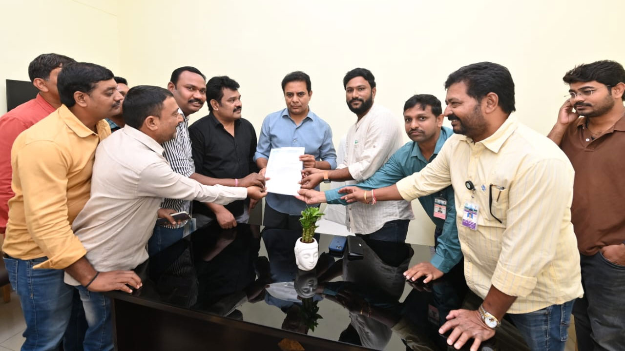 Journalists | జర్నలిస్టులకు ఇండ్ల‌ స్థలాలు ఇస్తాం.. డెక్కన్‌ జర్నలిస్ట్‌ హౌసింగ్‌ సొసైటీకి మంత్రి కేటీఆర్‌ హామీ