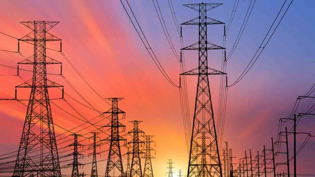 విద్యుత్తు బిల్లును వ్యతిరేకిస్తున్నాం