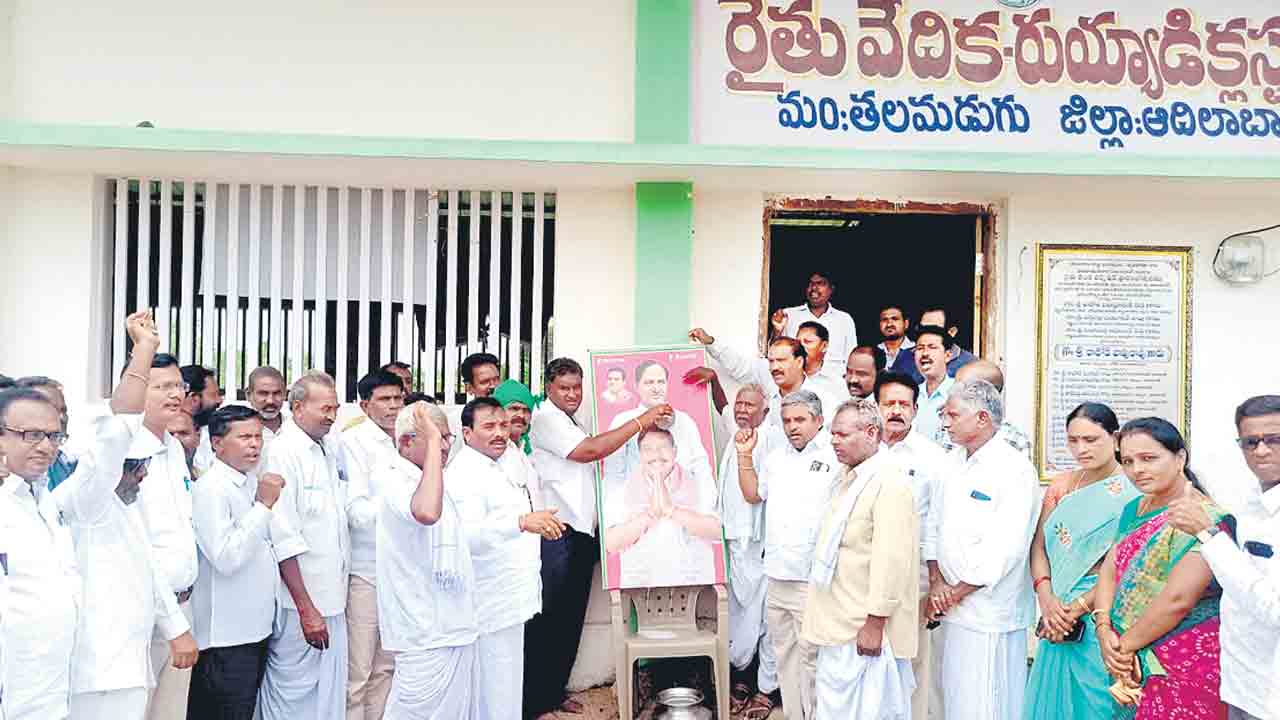 క్షీరాభిషేకం