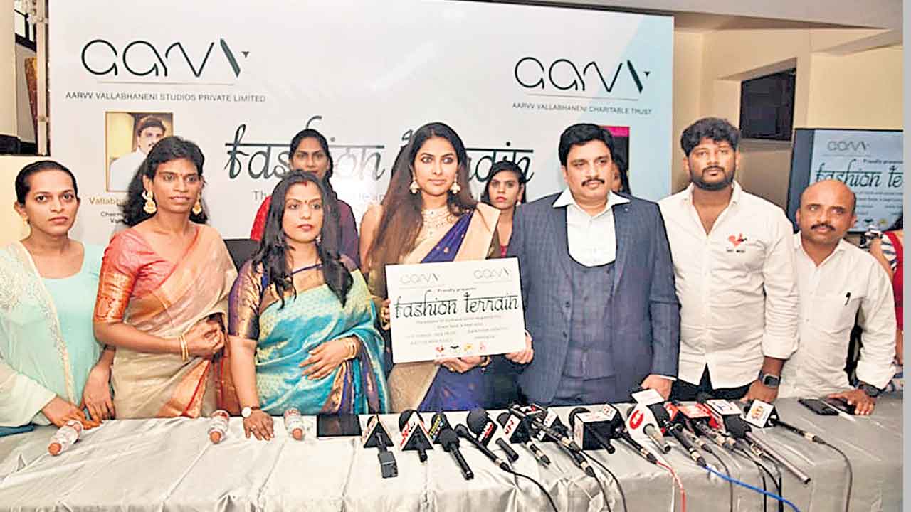 ట్రాన్స్‌జెండర్ల కోసం ఫ్యాషన్‌ షో