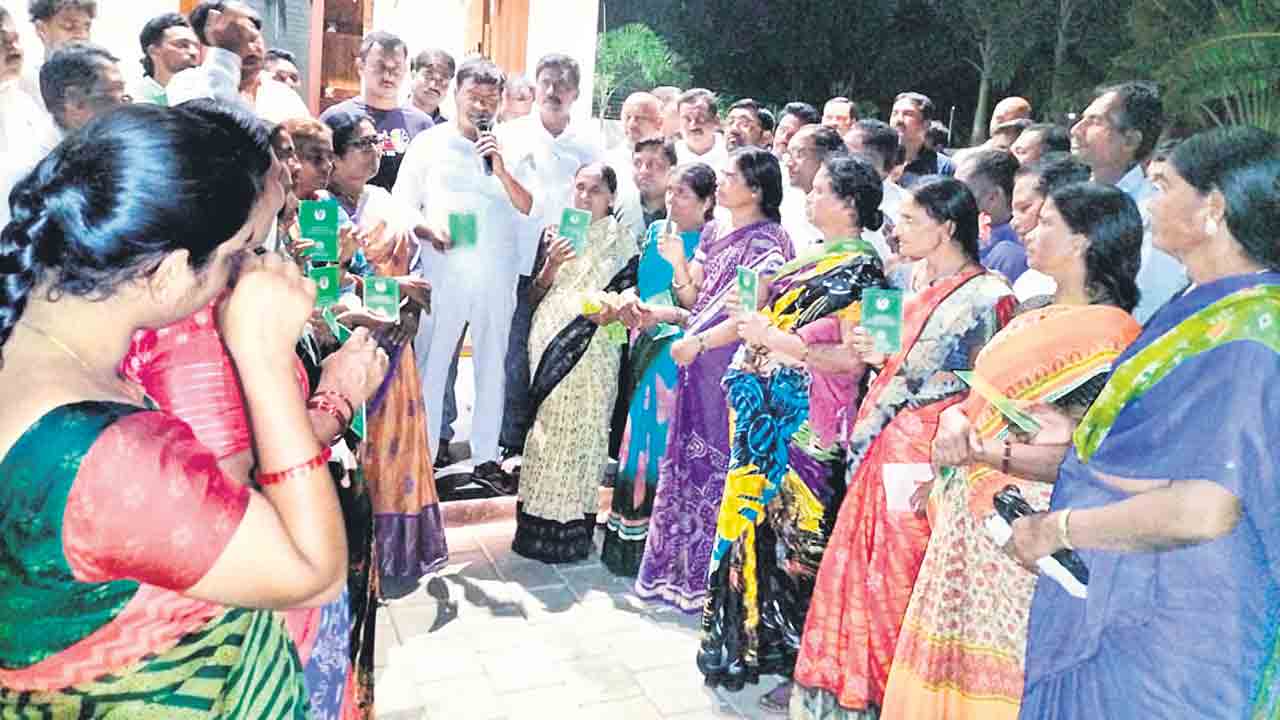 హామీ నిలబెట్టుకున్న ప్రభుత్వం