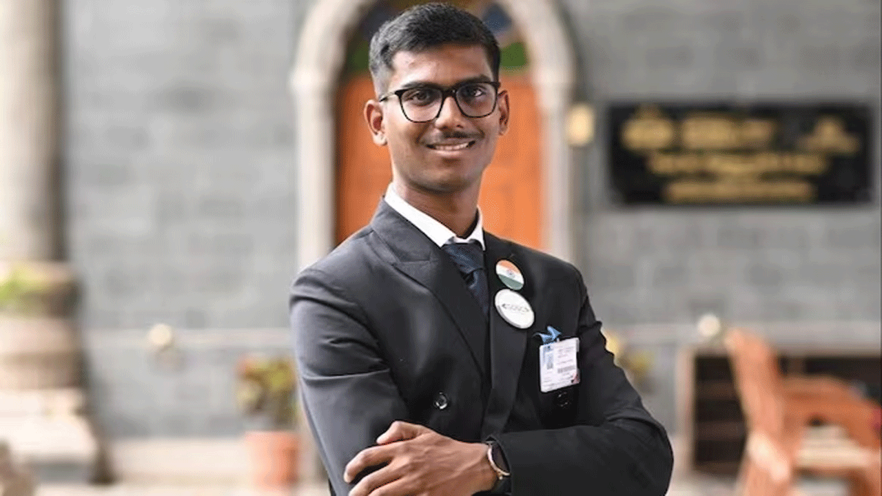 Google Job | నాన్‌-ఇంజ‌నీరింగ్ గ్రాడ్యుయేట్ ఘ‌న‌త : గూగుల్‌లో రూ. 50 ల‌క్ష‌ల వేత‌న ప్యాకేజ్‌తో జాబ్!