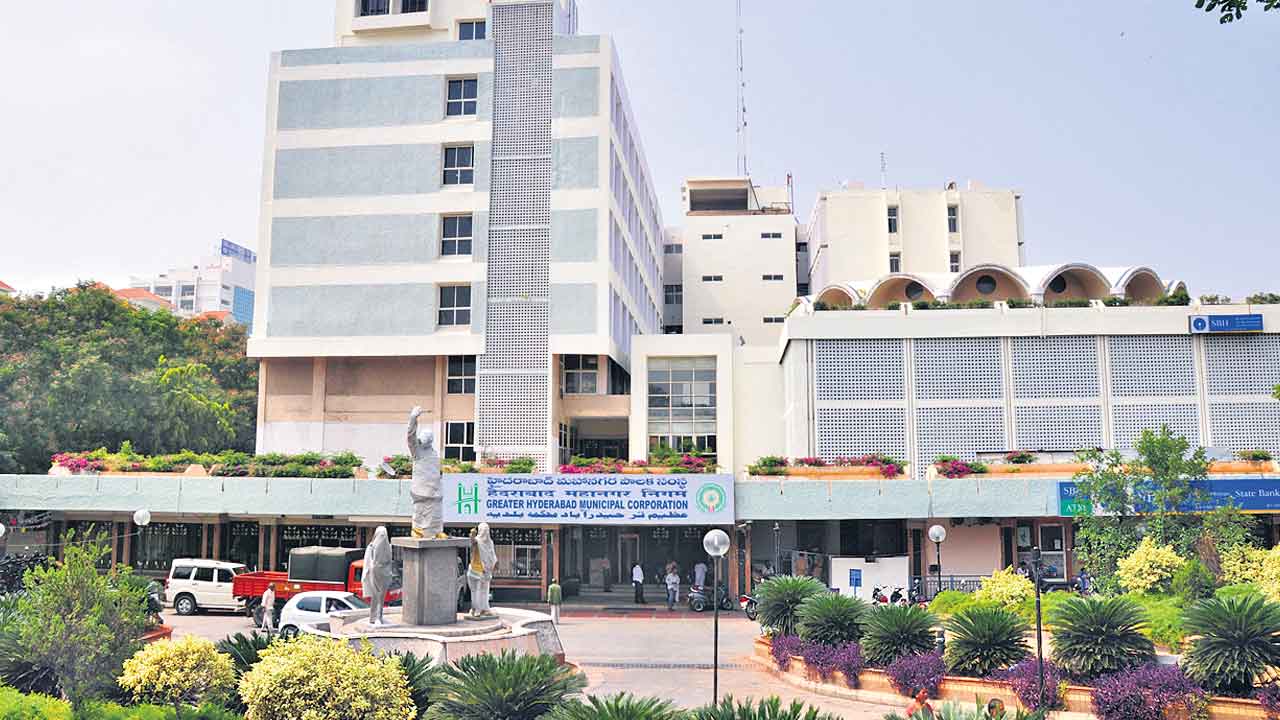 భద్రత పాటించని వ్యాపార సంస్థలపై నజర్‌!