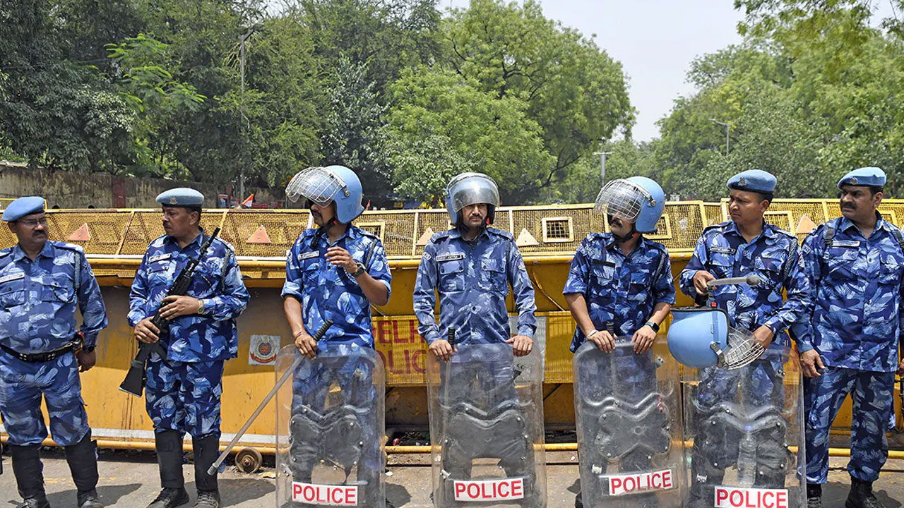 Gurugram Mosques: గురుగ్రామ్ మ‌సీదుల్లో శుక్ర‌వారం ప్రార్థ‌న‌ల‌కు బ్రేక్‌