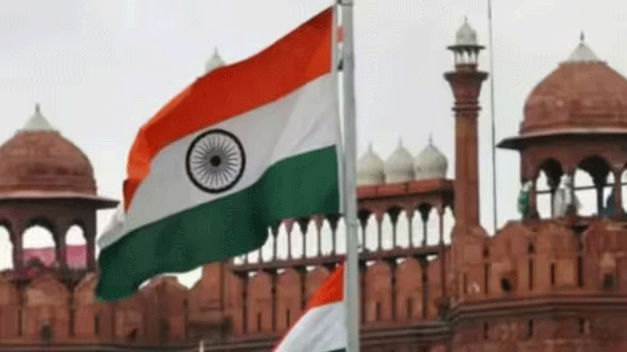 Independence Day Celebrations : ఎర్ర‌కోట‌, రాజ్‌ఘాట్ వ‌ద్ద నిషేదాజ్ఞ‌లు