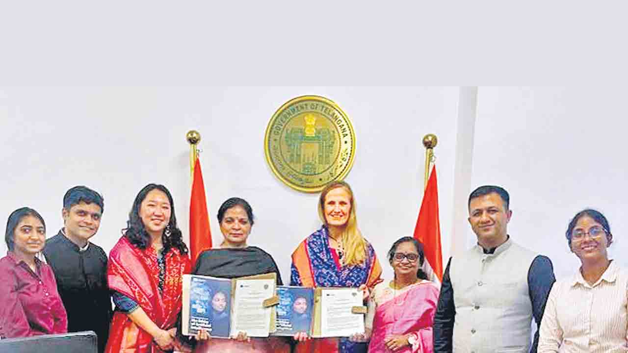 యునెస్కోతో రాష్ట్ర ప్రభుత్వం ఒప్పందం