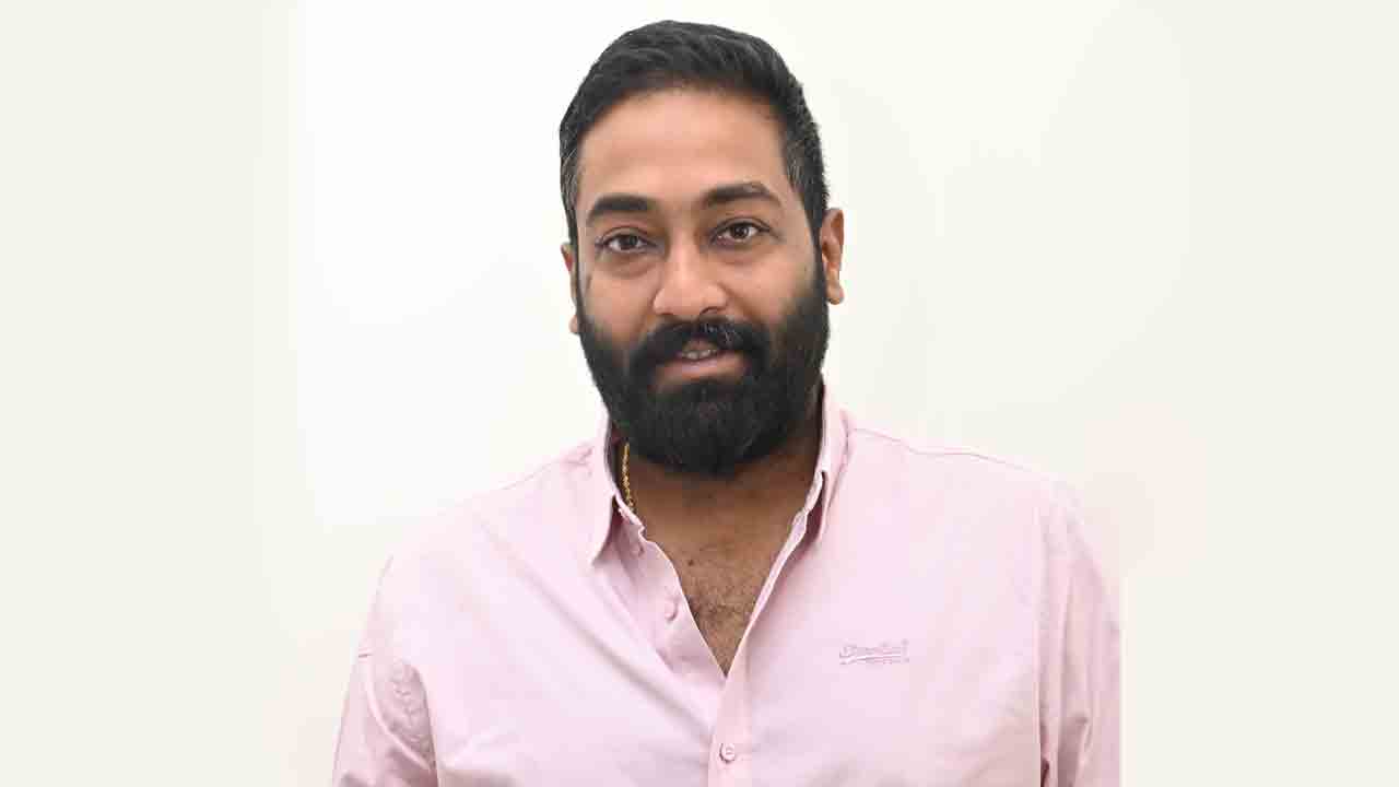 రామ్‌చరణ్‌ కథ గురించి అడిగారు