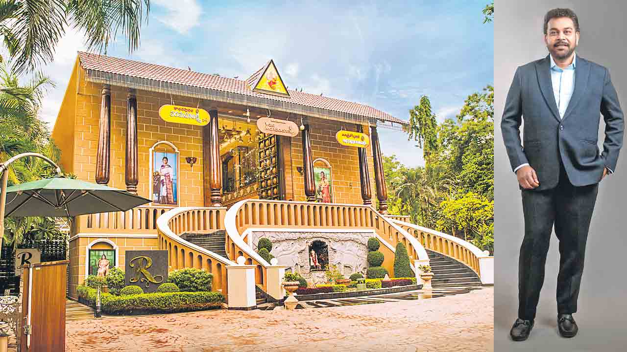 కాంచీపురం పట్టు.. వరమహాలక్ష్మే బెస్టు!