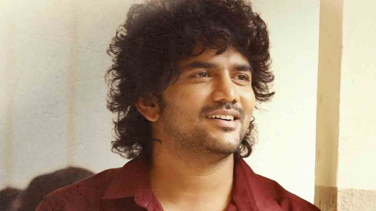 Kavin | తమిళ హీరో ఇంట పెళ్లి భాజాలు.. ప్రేయసిని పెళ్లాడబోతున్న నటుడు