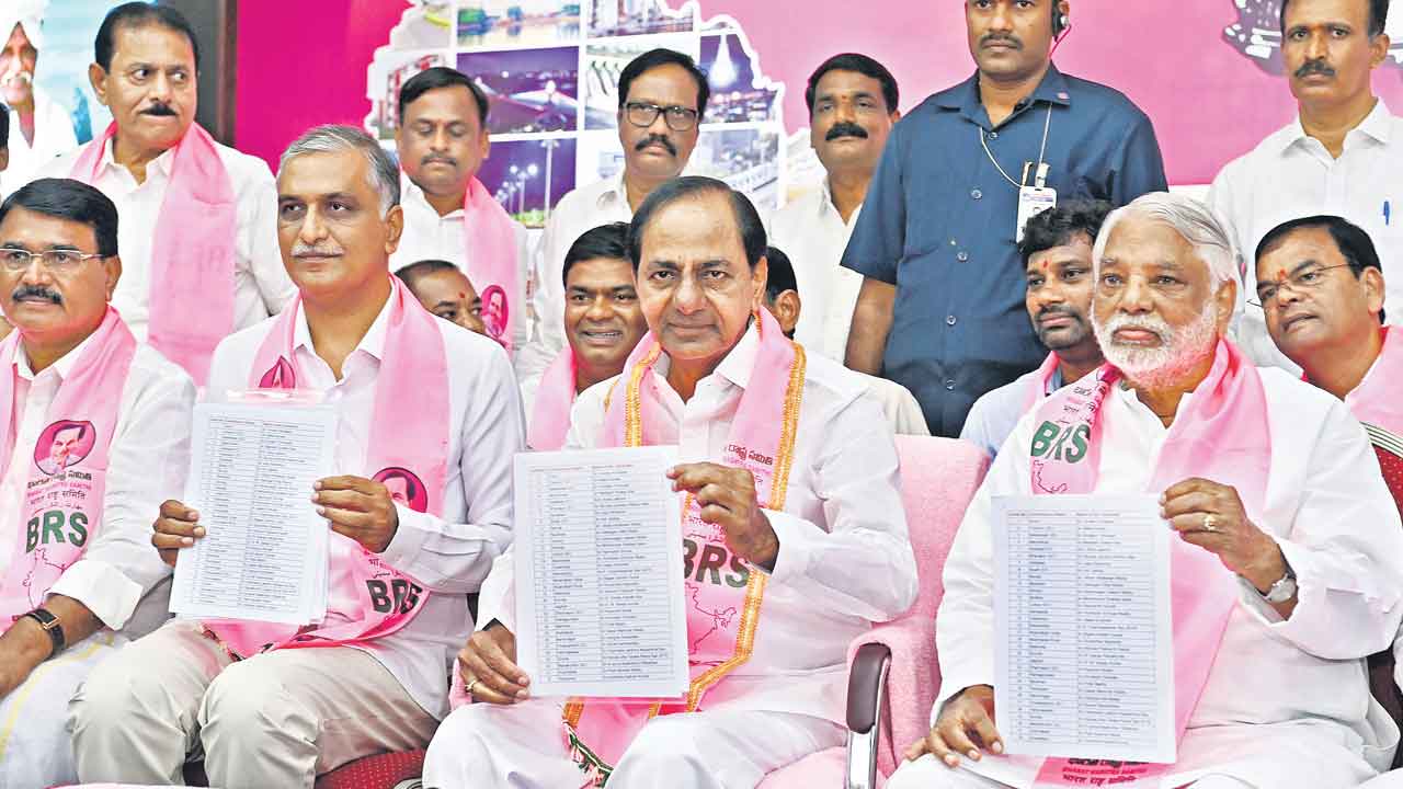 CM KCR | అసమ్మతి భయం లేదు.. తిరుగుబాట్ల అనుమానం అసలే లేదు.. ఒకేసారి 115 స్థానాలకు అభ్యర్థులను ప్రకటించిన సీఎం కేసీఆర్‌