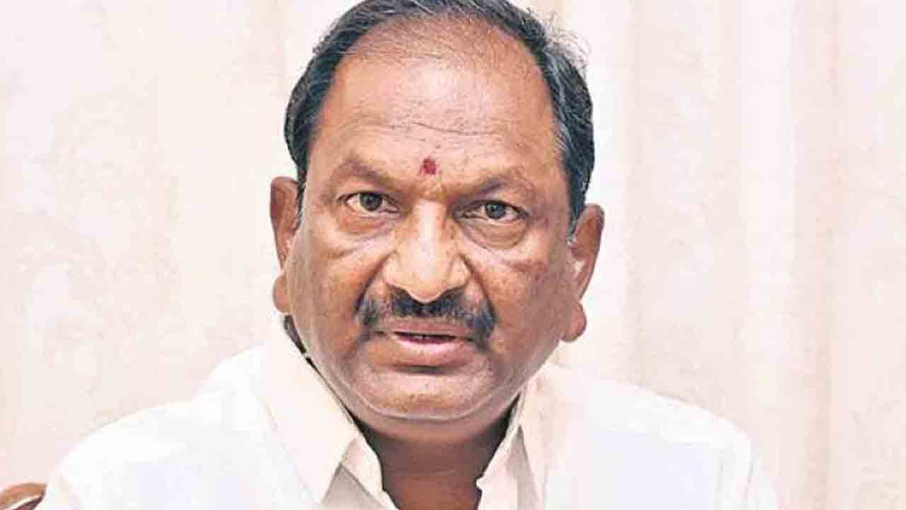 అడ్లూరి లక్ష్మణ్‌ పిటిషన్‌ సరిగా ఉన్నదా?