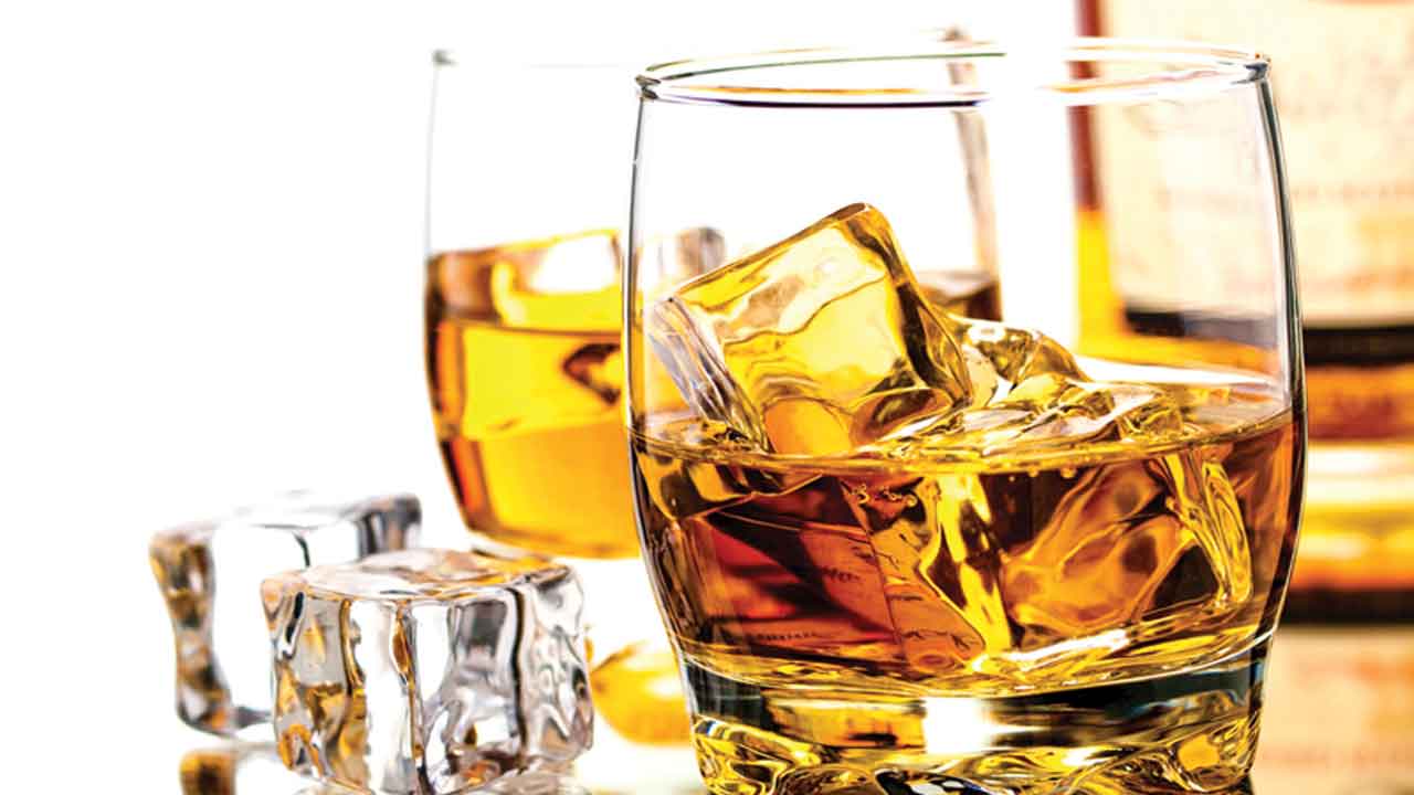 దండిగా దరఖాస్తులు