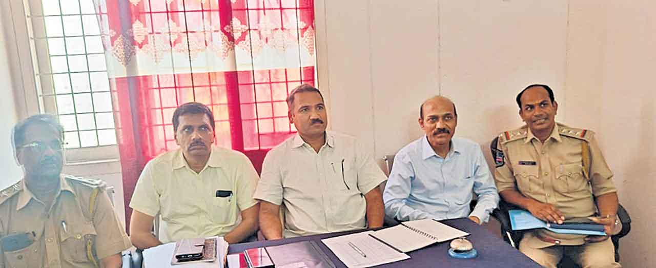 పాత మద్యం విధానం అమలు