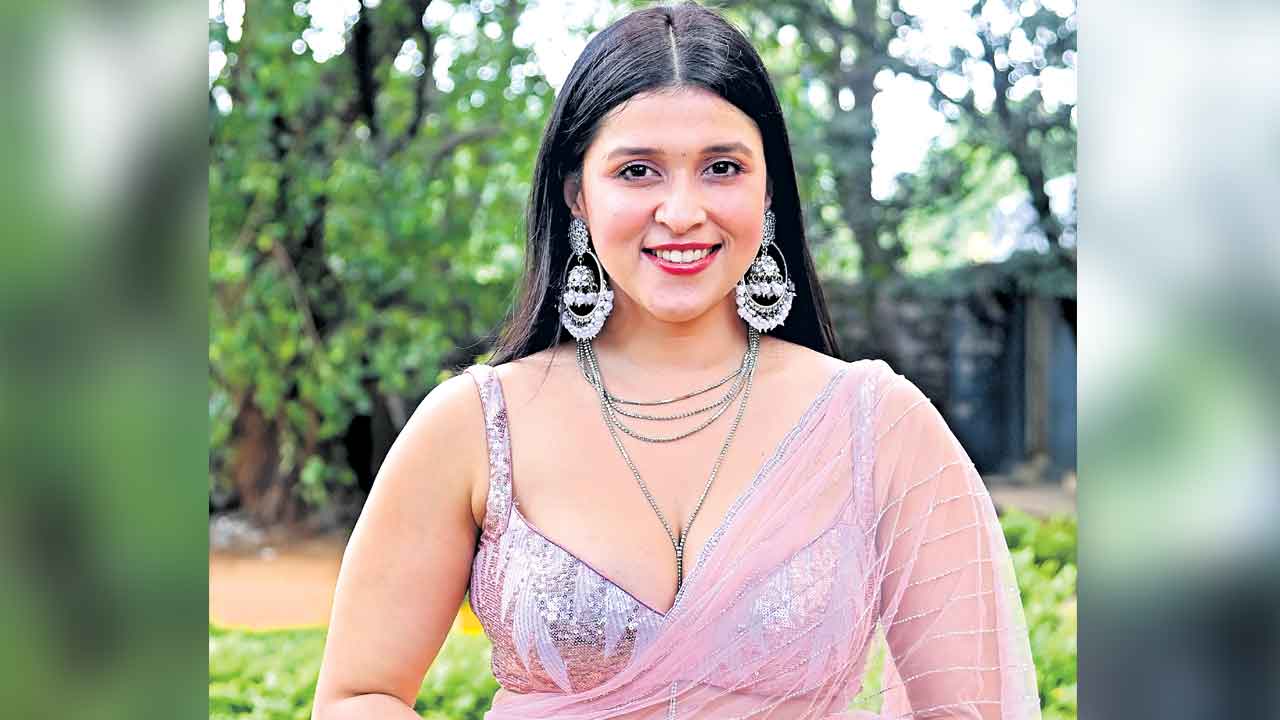 Mannara Chopra | విన్నారా.. మన్నారా ముచ్చట్లు!