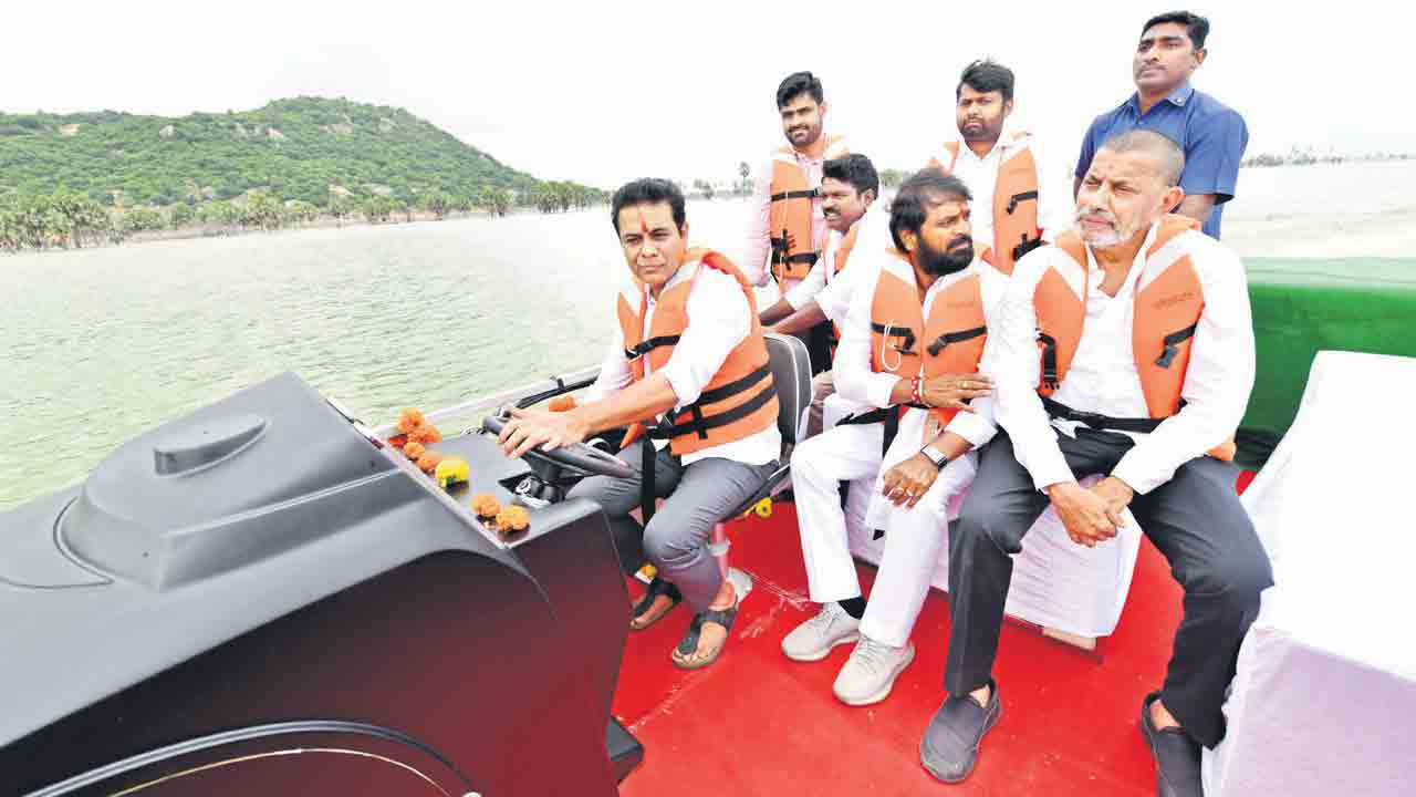 Ministers Boating