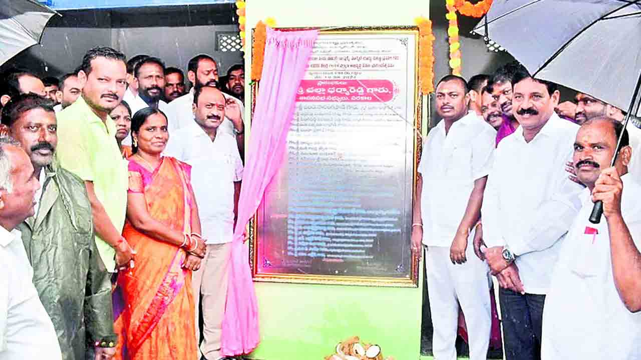 రైతులకు అండగా సీఎం కేసీఆర్‌