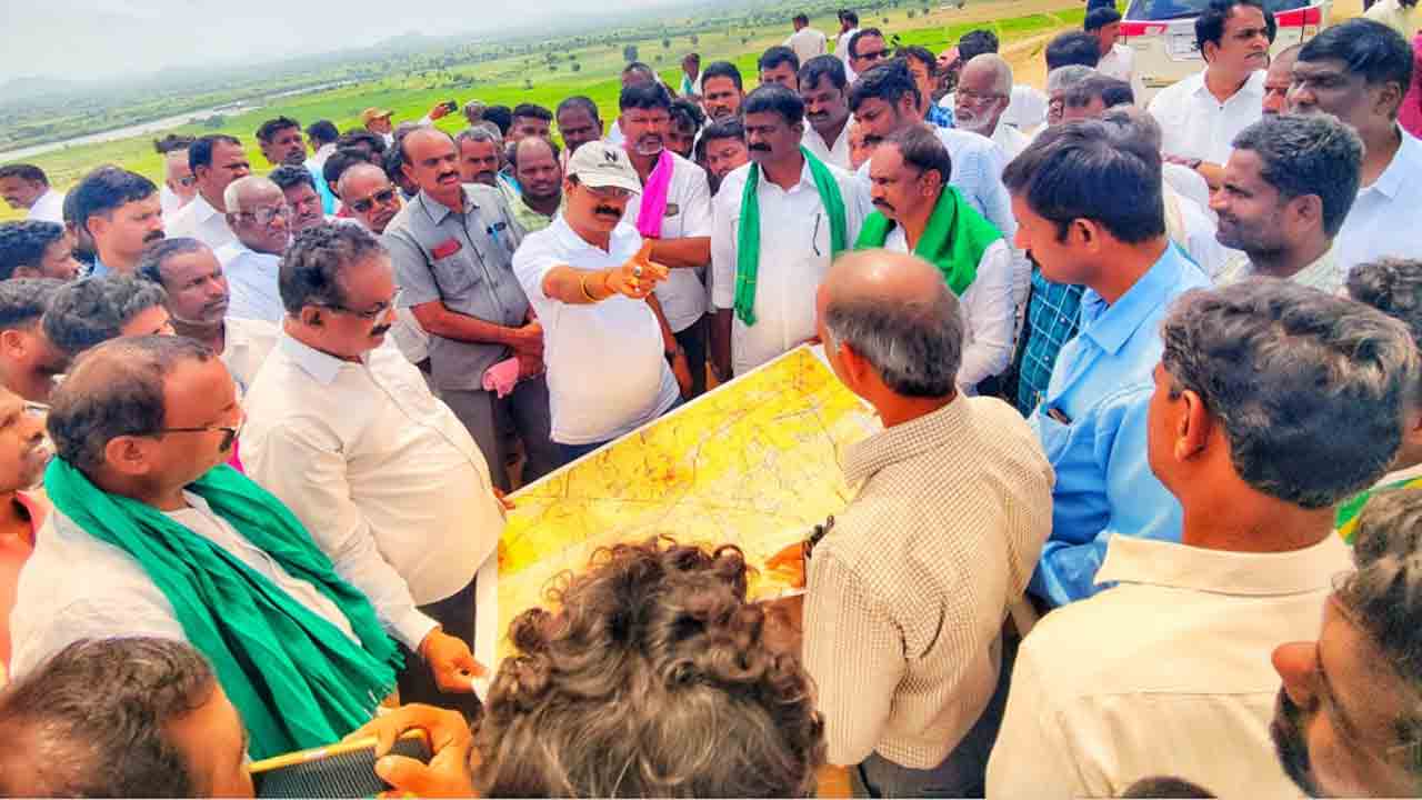 సీఎం కేసీఆర్‌ అపరభగీరథుడు