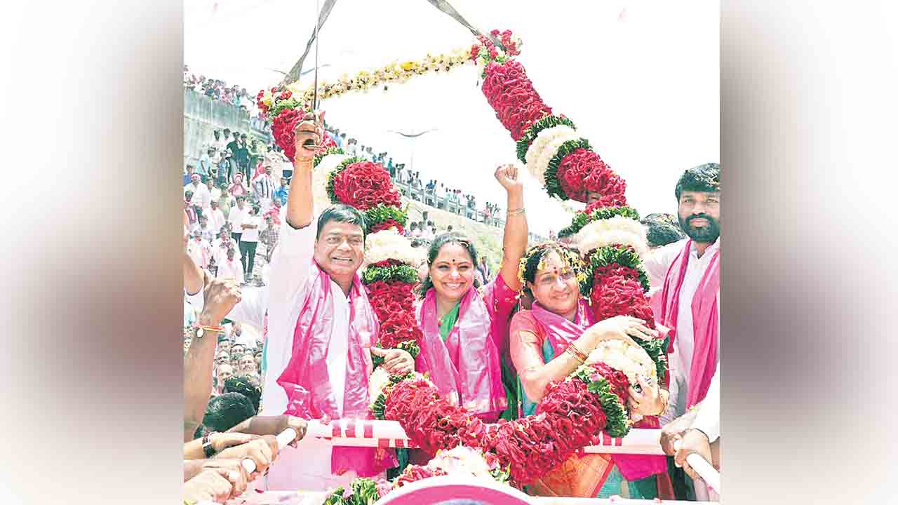 బీఆర్‌ఎస్‌కు పోటీలేదు.. కేసీఆర్‌కు సాటిరారు