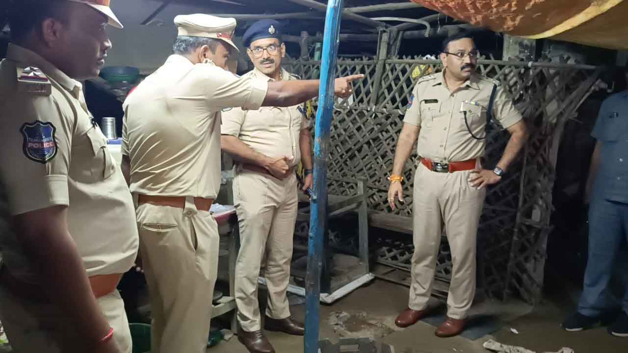 బీఆర్‌ఎస్‌ కౌన్సిలర్‌ భర్త దారుణహత్య