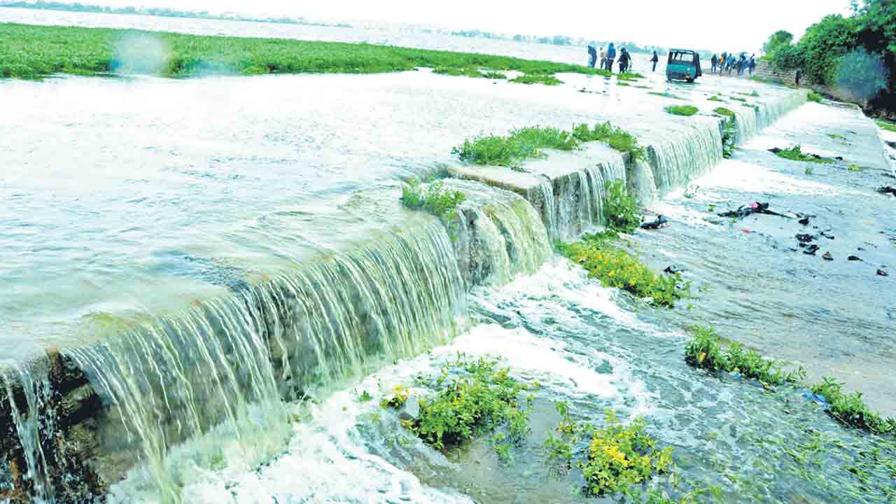 చెరువులు ఫుల్‌ 