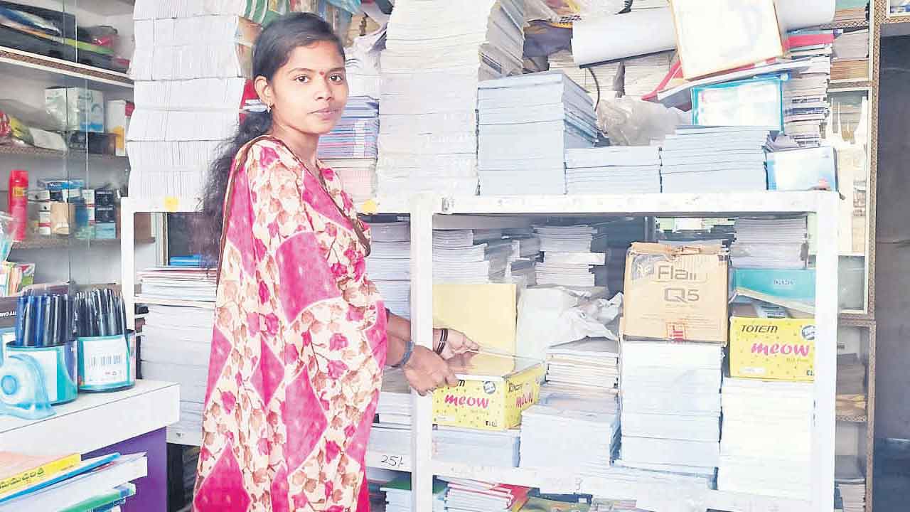 ఆదుకున్న దళితబంధు