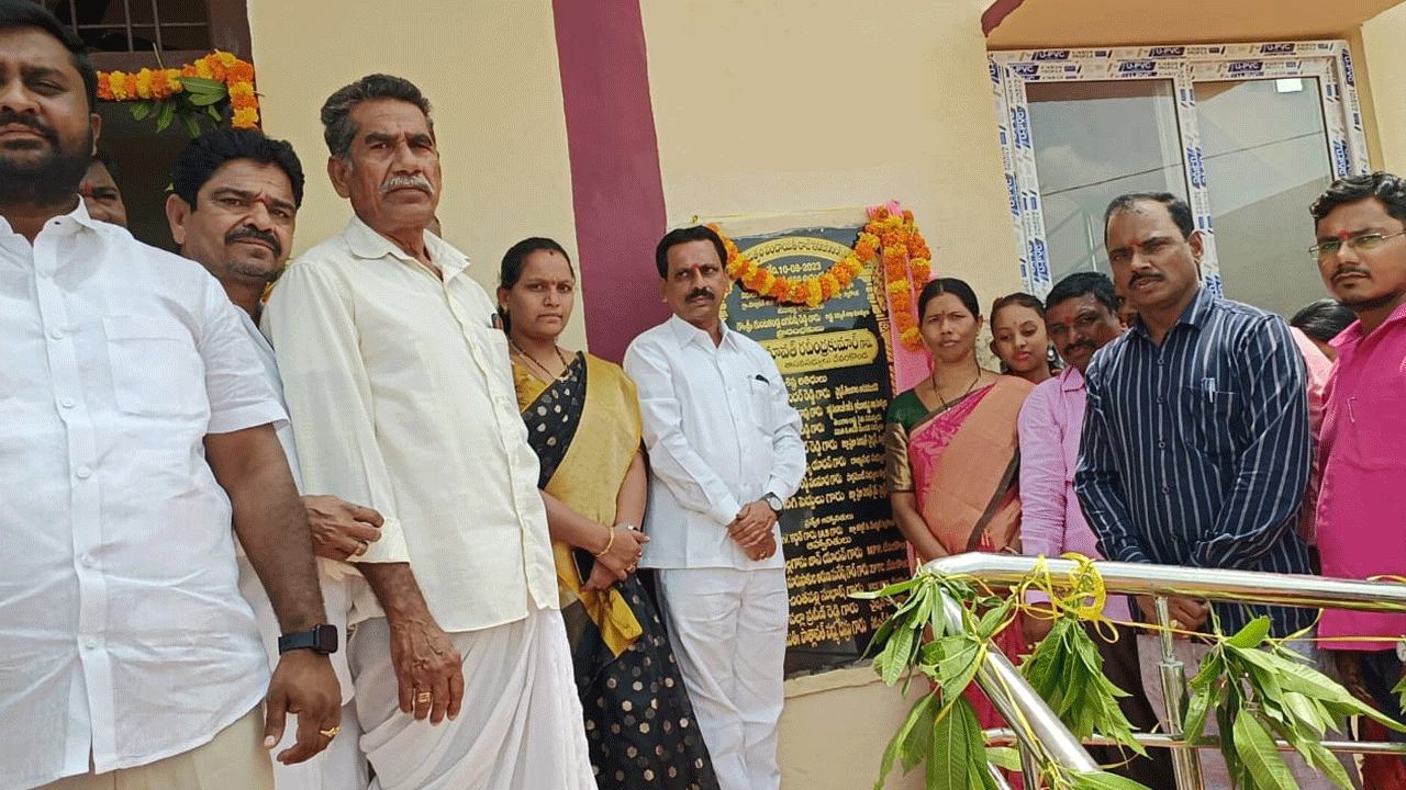 MLA Ravindra Kumar | గ్రామాల అభివృద్ధికి ప్రభుత్వం కృషి : ఎమ్మెల్యే రవీంద్ర కుమార్