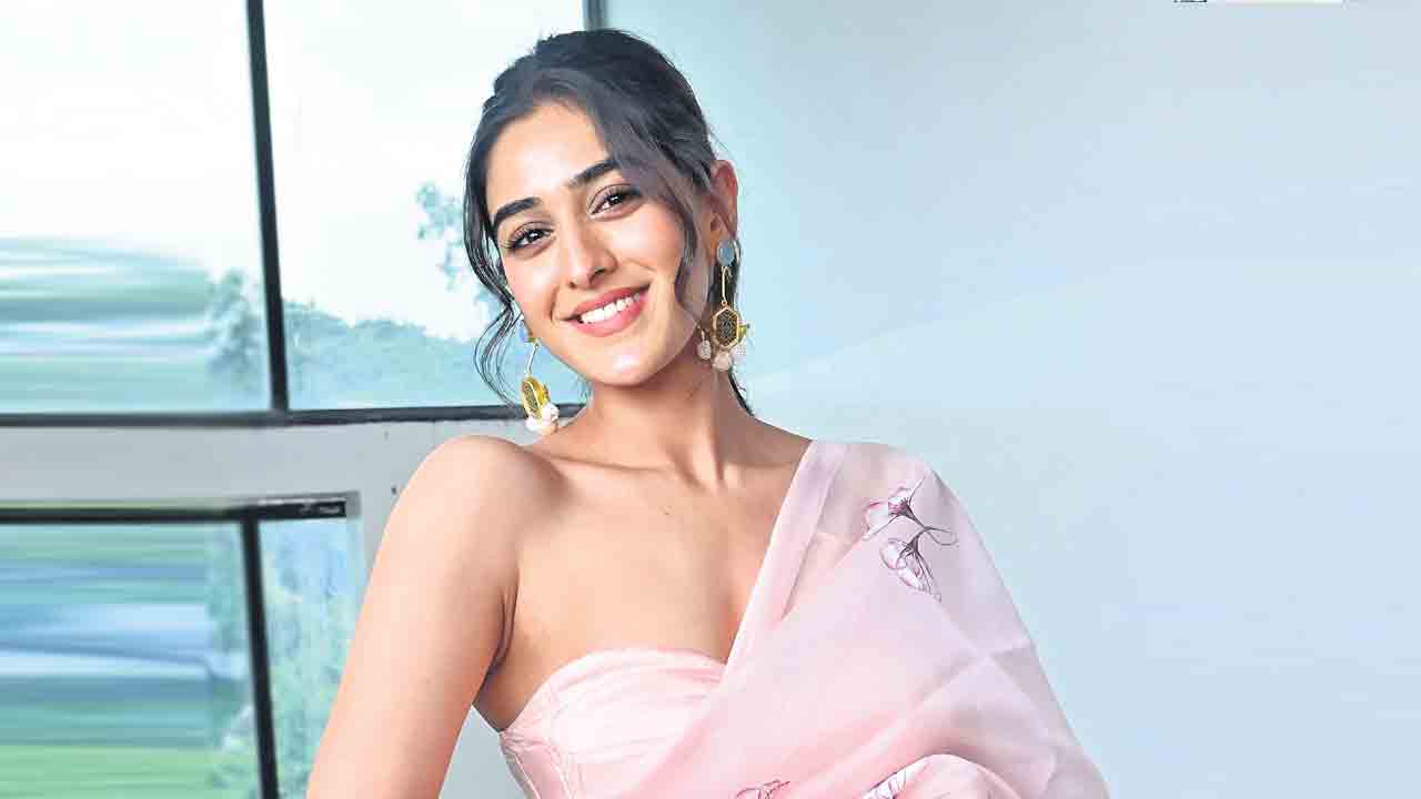 చిరునవ్వుల వరమిస్తావా?